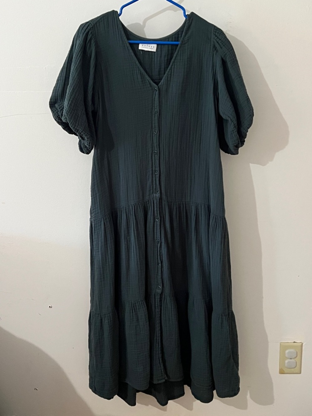 VELVET by Graham & Spencer Green  100% Cotton Maxi Dress